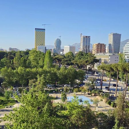 Amo Tower Tirana Center Apartment Екстериор снимка