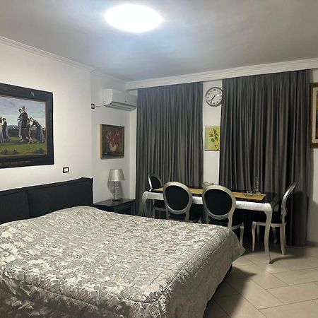 Amo Tower Tirana Center Apartment Екстериор снимка