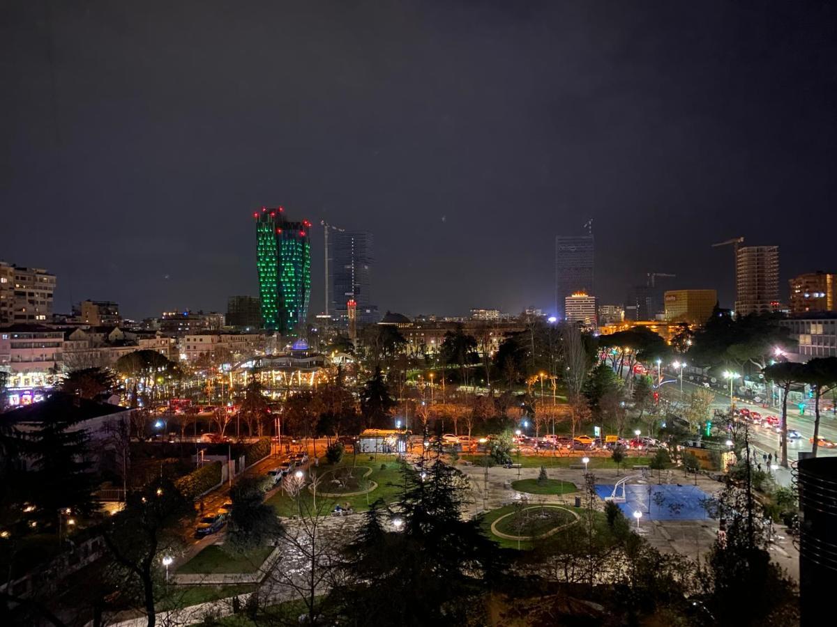 Amo Tower Tirana Center Apartment Екстериор снимка