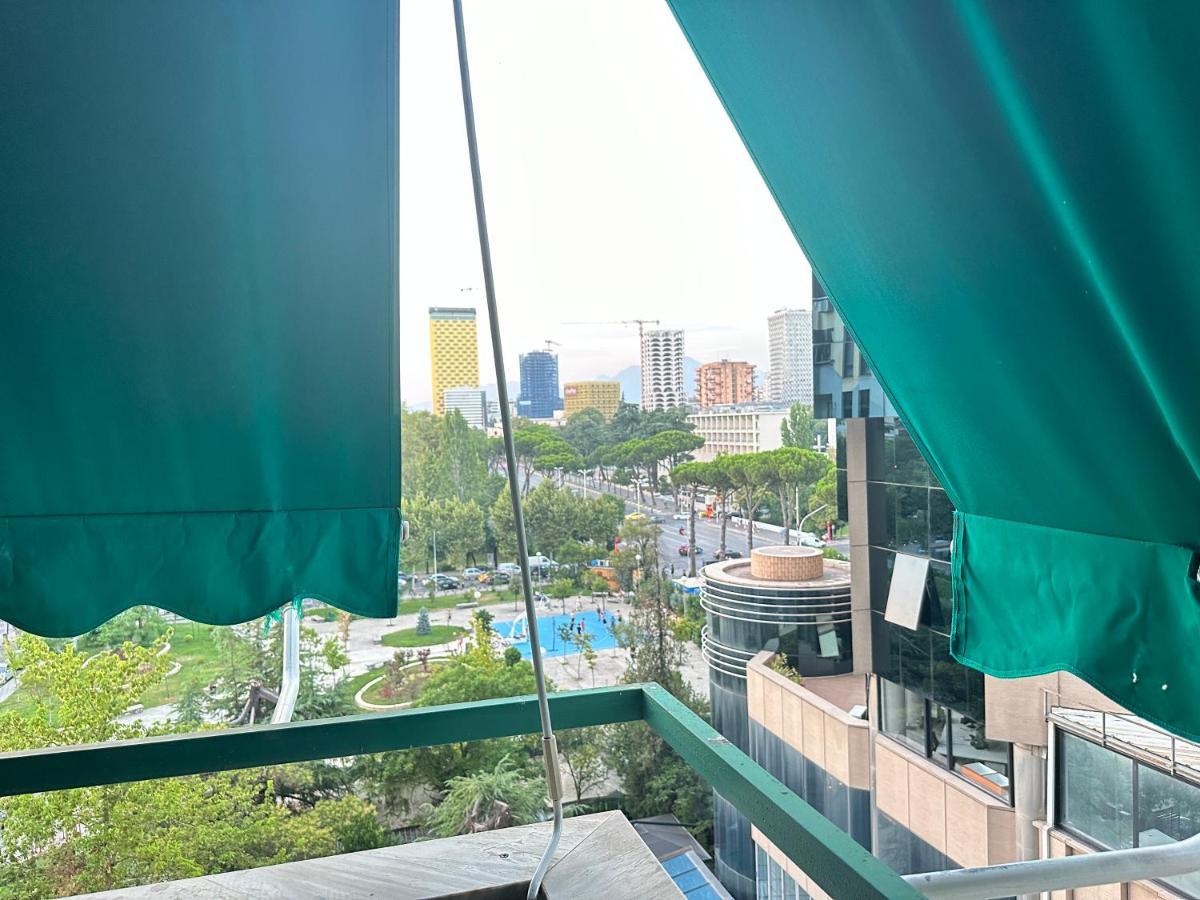 Amo Tower Tirana Center Apartment Екстериор снимка