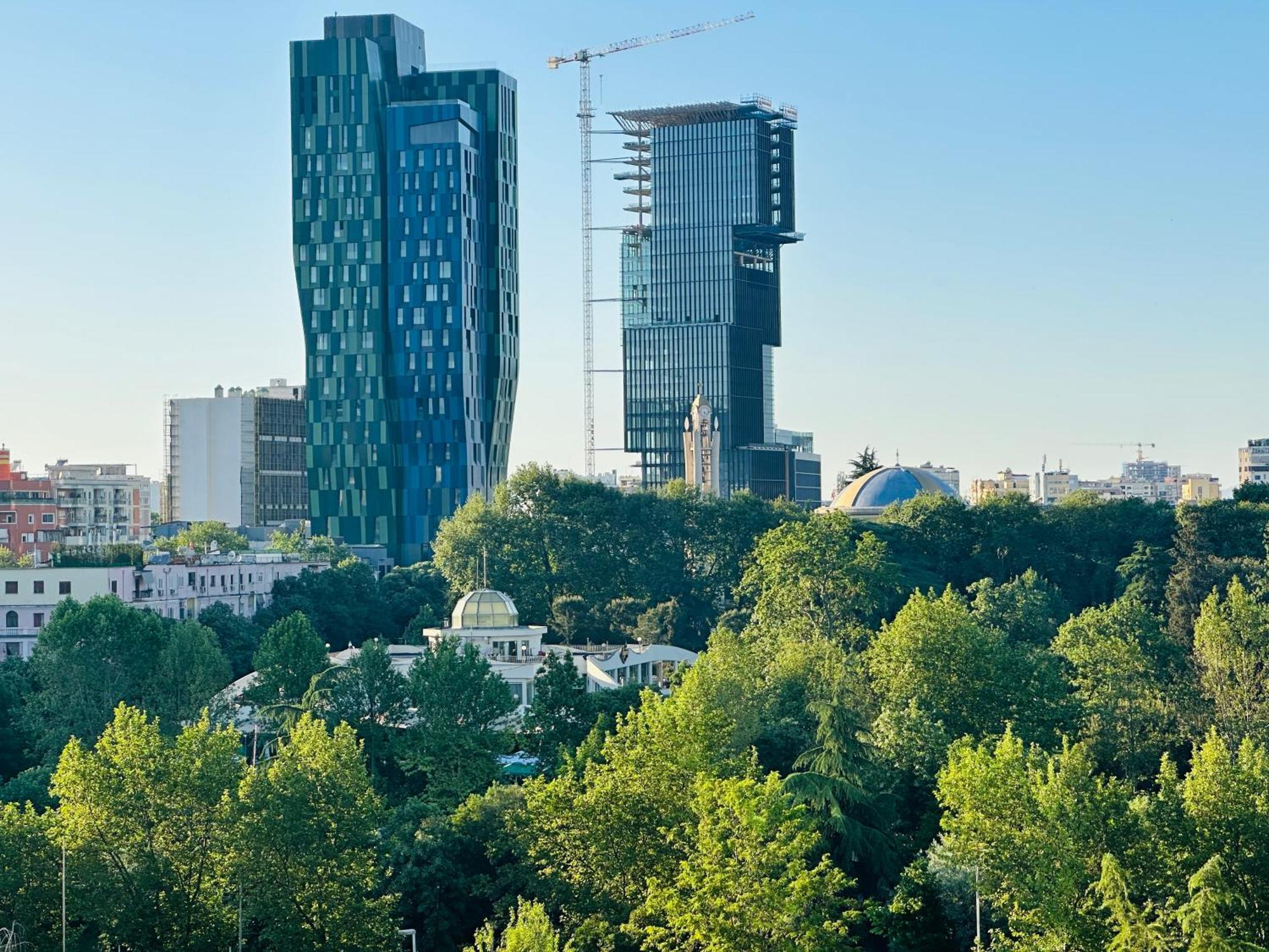 Amo Tower Tirana Center Apartment Екстериор снимка