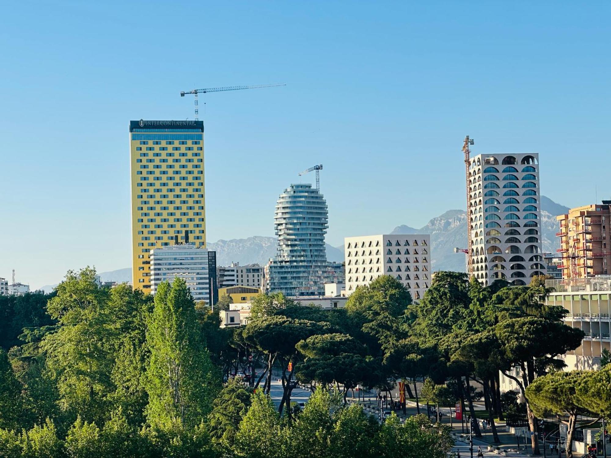 Amo Tower Tirana Center Apartment Екстериор снимка