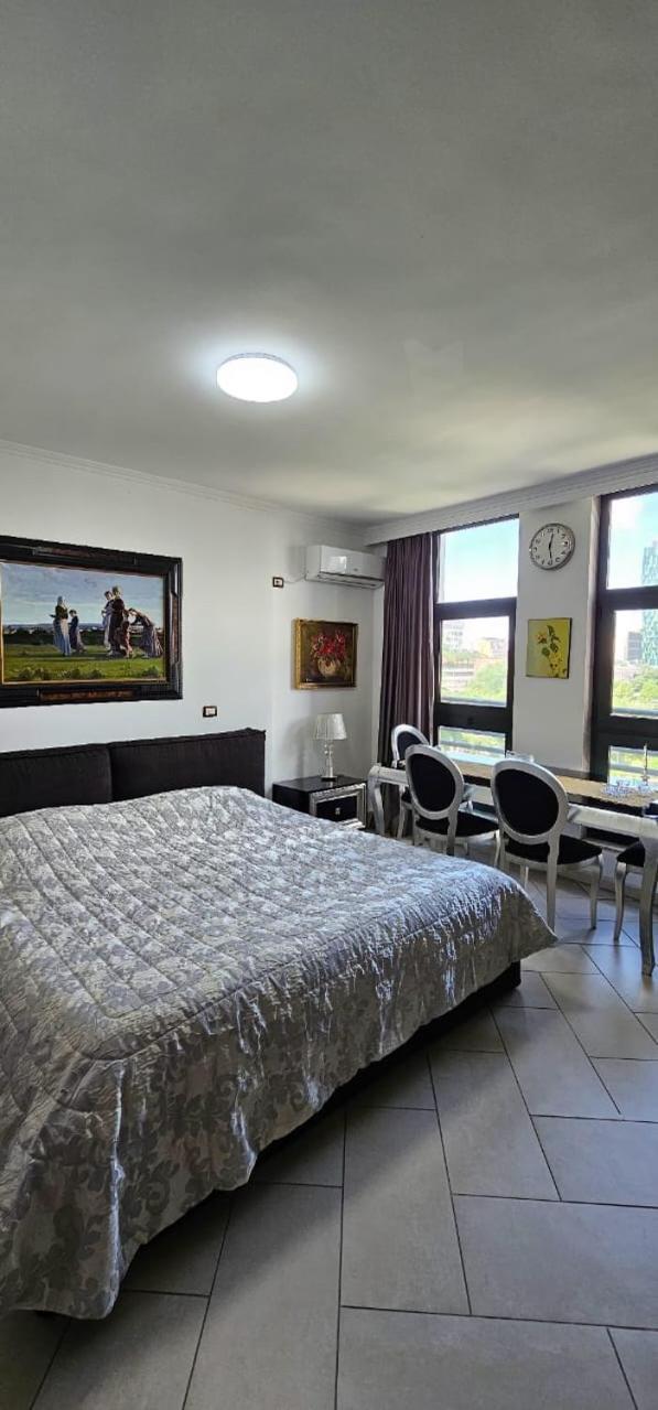 Amo Tower Tirana Center Apartment Екстериор снимка