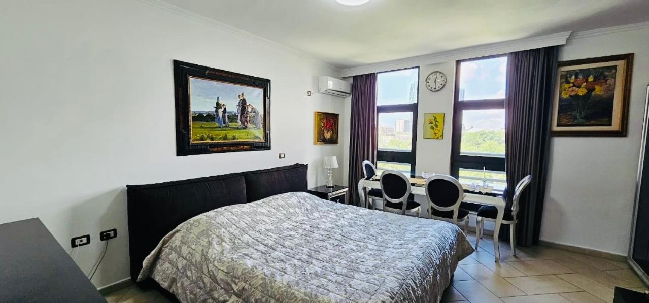 Amo Tower Tirana Center Apartment Екстериор снимка